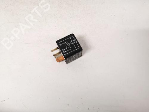 Electronic sensor AUDI 80 B4 Saloon (8C2) 1.9 TDI | BP32895735M84 - Image 3