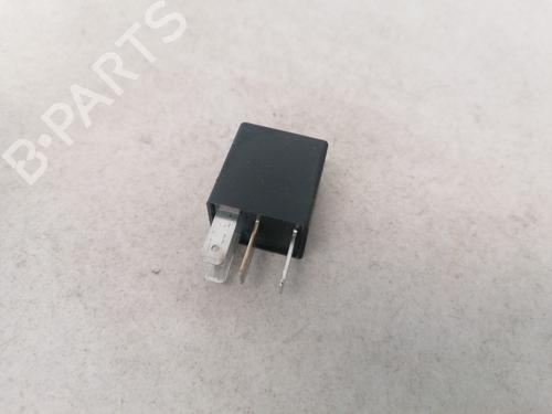 other-opel-zafira-a-mpv-t98-1999-2000-2001-2002-2003-2004-2005-2006-33069317 main image