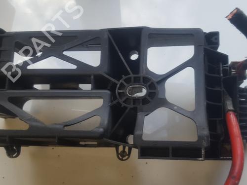 Used Fuse box Fuse box OPEL ZAFIRA / ZAFIRA FAMILY B (A05) 1.6 (M75) (115 hp) 33510841 33510841