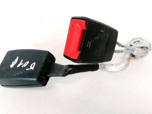 seat-buckle-audi-a3-8p1-2003-2004-2005-2006-2007-2008-2009-2010-2011-2012-2013-35628403 main image