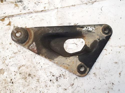 Used Engine mount Engine mount OPEL ZAFIRA A MPV (T98) 2.2 DTI 16V (F75) (125 hp) 32885538 32885538