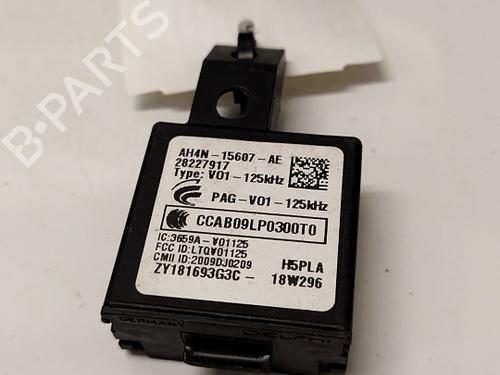 Used Electronic module Electronic module JAGUAR XJ (X351) 3.0 SDV6 (275 hp) 40486317 40486317