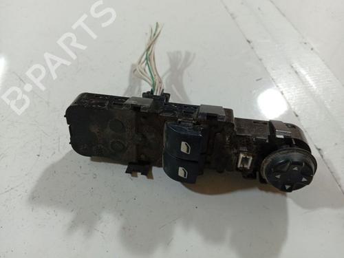 Used Switch Switch PEUGEOT EXPERT Van (VF3A_, VF3U_, VF3X_) 2.0 HDi 120 (120 hp) 32539551 32539551