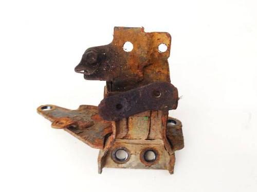 Used Engine mount Engine mount TOYOTA AVENSIS (_T25_) 2.0 D-4D (CDT250_, CDT250R) (116 hp) 32599201 32599201