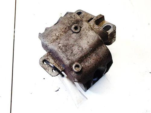Used Engine mount Engine mount 32569649 32569649