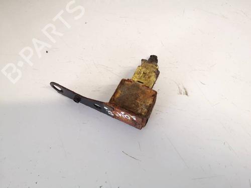 Used Electronic module Electronic module TOYOTA YARIS (_P1_) 1.4 D-4D (NLP10_, NLP10R) (75 hp) 32587971 32587971