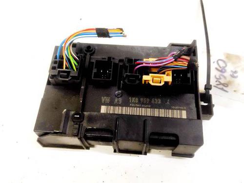 Used Electronic module Electronic module VW GOLF PLUS V (5M1, 521) 1.4 16V (75 hp) 35190779 35190779