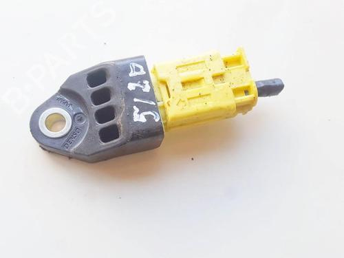 Used Electronic module Electronic module TOYOTA RAV 4 III (_A3_) 2.2 D 4WD (ALA30_, ALA30R) (136 hp) 33521078 33521078