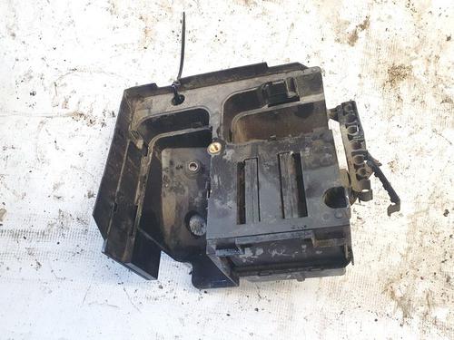 fuse-box-skoda-octavia-ii-1z3-2004-2005-2006-2007-2008-2009-2010-2011-2012-2013-32886559 main image