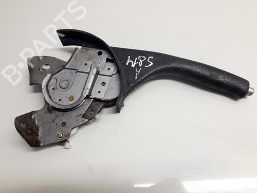 Parkbremsarm/handtak Parkbremsarm/handtak TOYOTA COROLLA Saloon (_E12_) 1.4 VVT-i (ZZE120_, ZZE120R) (97 hp) 35877881 35877881
