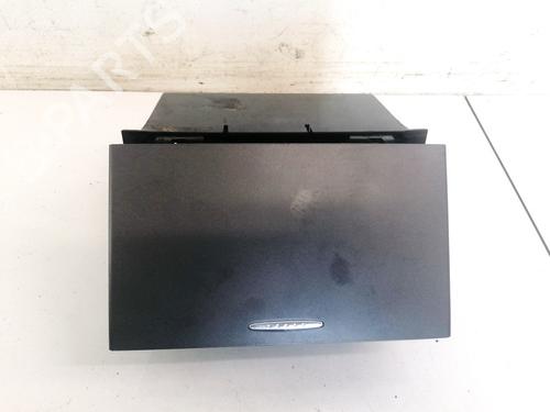 Vano posta oggetti Vano posta oggetti VW PHAETON (3D1, 3D2, 3D3, 3D4, 3D6, 3D7, 3D8, 3D9) 3.2 V6 (241 hp) 35442646 35442646