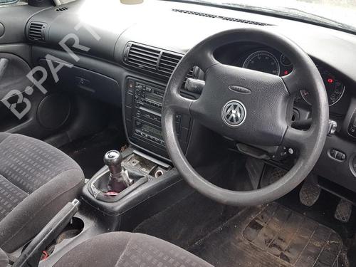 Fuse box VW PASSAT B5.5 (3B3) 2.0 | BP33493144E1  - Image 7