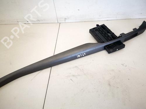 Suporte copos/Objectos Suporte copos/Objectos TOYOTA AVENSIS (_T25_) 2.2 D-CAT (ADT251_, ADT251R) (177 hp) 35395742 35395742