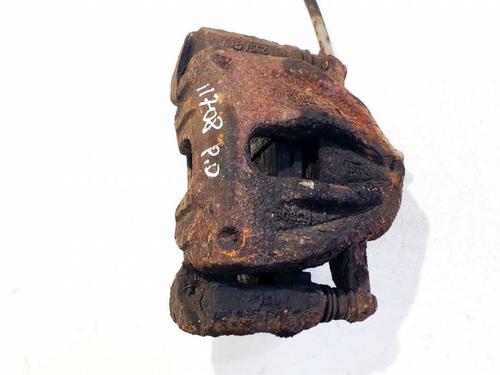 Used Right front brake caliper Right front brake caliper TOYOTA COROLLA Verso (ZER_, ZZE12_, R1_) 1.6 (ZNR10_, ZNR10R) (110 hp) 40242580 40242580