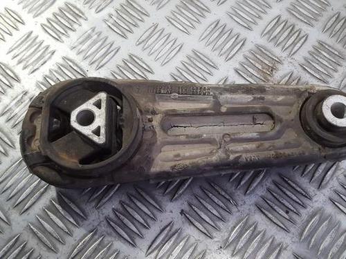 engine-mount-renault-clio-iii-br01-cr01-2005-2006-2007-2008-2009-2010-2011-2012-2013-2014-33494762 main image