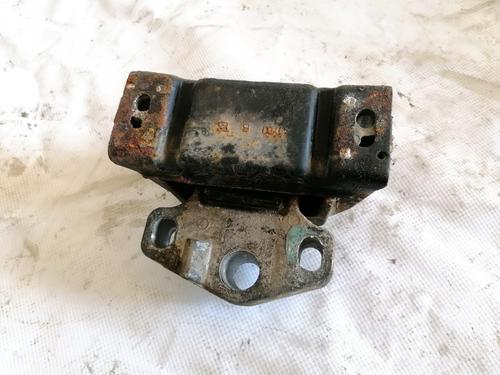 Used Engine mount Engine mount FORD GALAXY I (WGR) 1.9 TDI (115 hp) 32882349 32882349