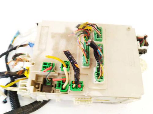 Used Fuse box Fuse box 36942809 36942809