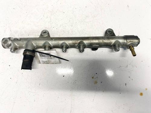 Used Injection rail Injection rail 35097655 35097655