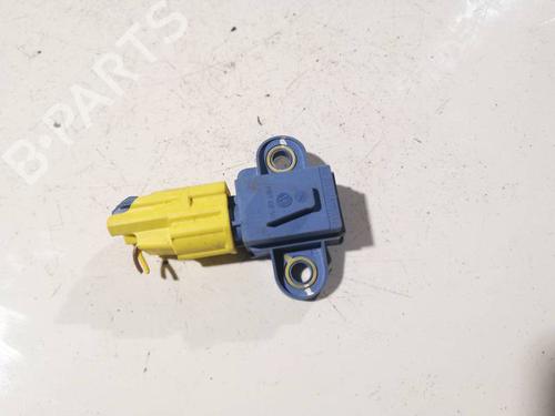 BP32567889M83 main image