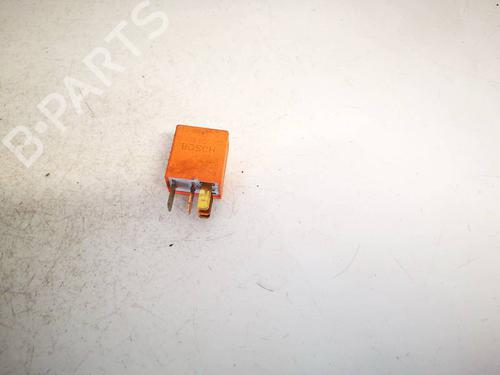Used Electronic sensor Electronic sensor TOYOTA COROLLA Verso (ZER_, ZZE12_, R1_) 2.2 D-4D (AUR10_, AUR10R) (136 hp) 32603540 32603540