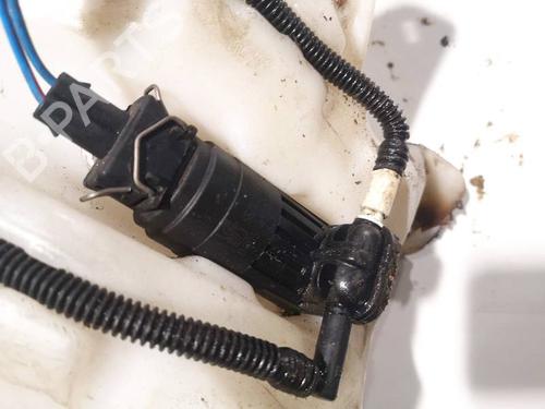 washer-pump-opel-corsa-d-s07-2006-2007-2008-2009-2010-2011-2012-2013-2014-2015-34802490 main image