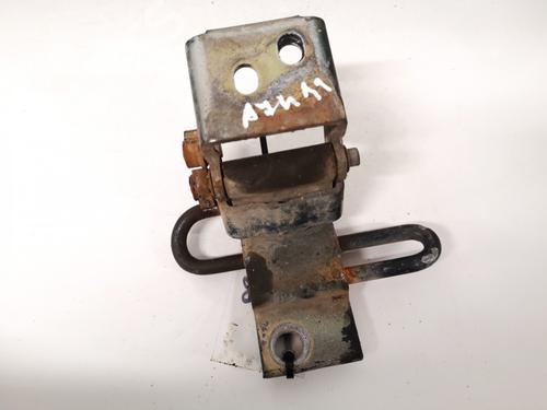 hingedoor-check-strap-audi-a4-b5-8d2-1994-1995-1996-1997-1998-1999-2000-2001-32888491 main image