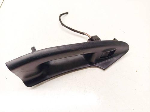 switch-audi-a4-b5-8d2-1994-1995-1996-1997-1998-1999-2000-2001-32538977 main image