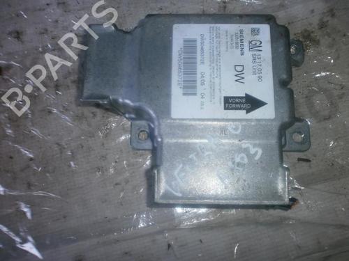 Used ECU airbags ECU airbags OPEL VECTRA C (Z02) 1.8 (F69) (140 hp) 33521248 33521248