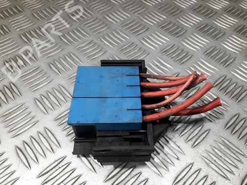 Used Fuse box Fuse box SAAB 9-5 Estate (YS3E) 3.0 TiD (177 hp) 33498358 33498358