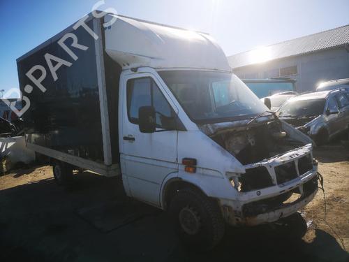 Used Parts MERCEDES-BENZ SPRINTER 2-t Bus (B901, B902) 212 D (902.471, 902.472) (122 hp) 4443947