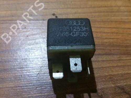 Used Electronic sensor Electronic sensor AUDI A6 C5 (4B2, 4B4) 1.8 (116 hp) 33519146 33519146