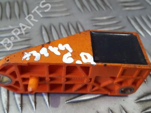 Used Electronic module Electronic module VW TOURAN (1T1, 1T2) 1.9 TDI (100 hp) 33496185 33496185