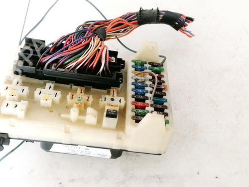 Used Fuse box Fuse box FORD MONDEO I (GBP) 2.0 i 16V (136 hp) 33073423 33073423