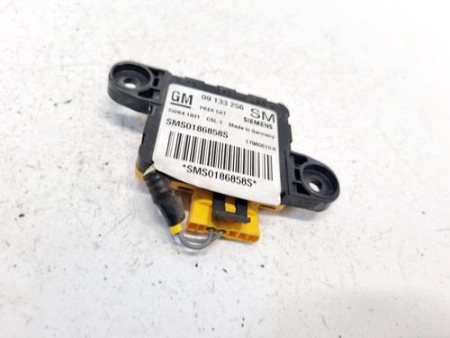 electronic-module-opel-astra-g-hatchback-t98-1998-1999-2000-2001-2002-2003-2004-2005-2006-2007-2008-2009-32574462 main image