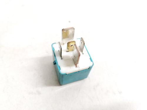 Electronic sensor TOYOTA RAV 4 III (_A3_) 2.2 D 4WD (ALA30_, ALA30R) | BP33085007M84 - Image 2