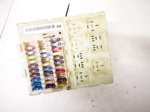 Used Fuse box Fuse box FORD FOCUS I (DAW, DBW) 1.8 Turbo DI / TDDi (90 hp) 33081184 33081184