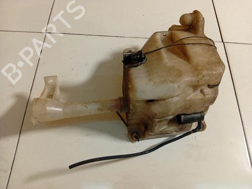 Used Windscreen washer tank Windscreen washer tank 39231918 39231918