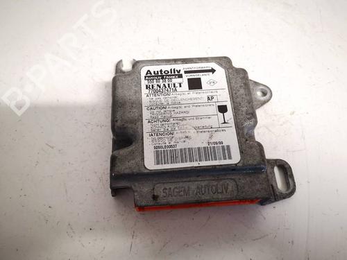 Used ECU airbags ECU airbags RENAULT SCÉNIC I MPV (JA0/1_, FA0_) 1.4 16V (JA0D, JA1H, Ja0W, JA10) (95 hp) 32618855 32618855