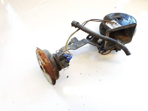 horn-audi-a3-8l1-1996-1997-1998-1999-2000-2001-2002-2003-2004-2005-2006-34965531 main image