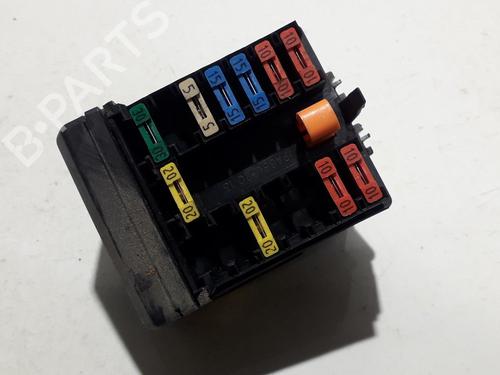 Used Fuse box Fuse box CITROËN XSARA (N1) 1.8 i (90 hp) 33514394 33514394