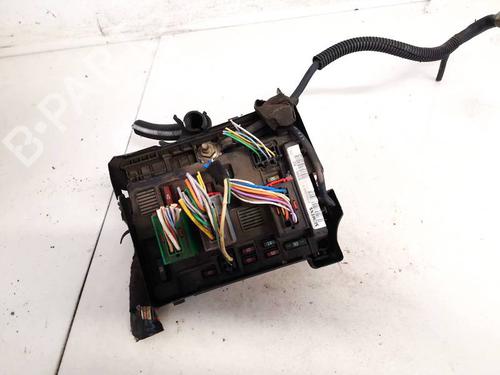 Used Fuse box Fuse box PEUGEOT 206 Hatchback (2A/C) 1.4 HDi eco 70 (68 hp) 32925923 32925923