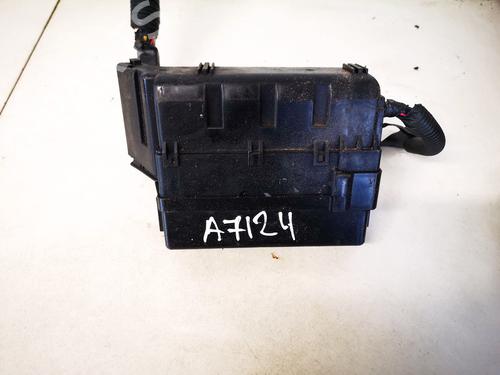 Used Fuse box Fuse box NISSAN ALMERA TINO (V10) 2.2 dCi (115 hp) 32877943 32877943