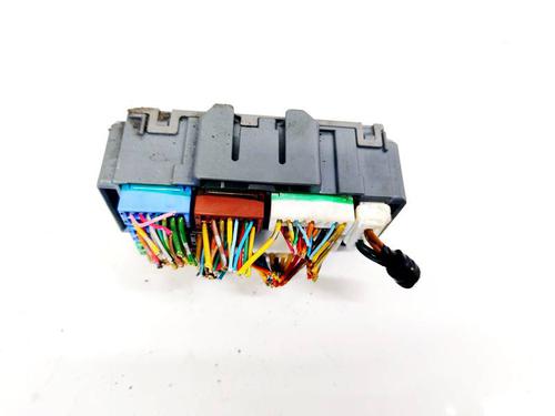 Used Fuse box Fuse box HONDA CIVIC VIII Hatchback (FN, FK) 1.4 (FK1) (83 hp) 32530833 32530833