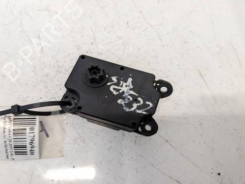 electronic-module-volvo-c30-533-2006-2007-2008-2009-2010-2011-2012-2013-32927444 main image