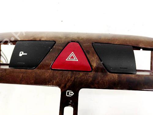 warning-switch-peugeot-307-3ac-2000-2001-2002-2003-2004-2005-2006-2007-2008-2009-2010-2011-2012-35306134 main image
