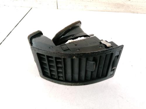 Used Air vent Air vent VW POLO IV (9N_, 9A_) 1.2 (54 hp) 32903918 32903918