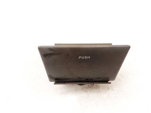 Used Ashtray Ashtray 39222470 39222470