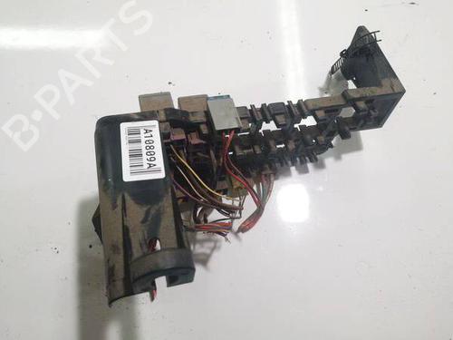 sikringsdase-vw-passat-b55-3b3-2000-2001-2002-2003-2004-2005-32972304 main image