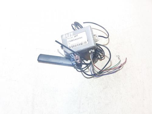 Used Electronic module Electronic module OPEL OMEGA B (V94) 2.5 V6 (F69, M69, P69) (170 hp) 33518718 33518718