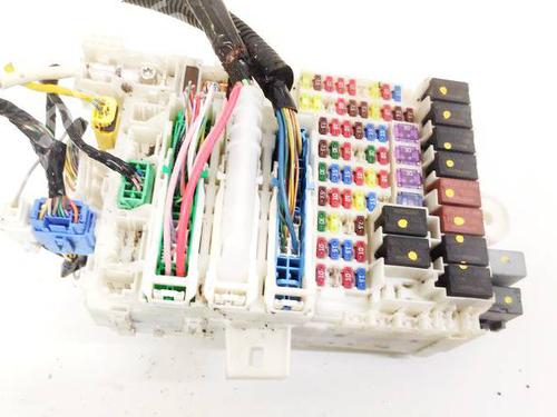 Used Fuse box Fuse box HONDA INSIGHT (ZE_) 1.3 IMA (ZE28, ZE2) (88 hp) 32964754 32964754